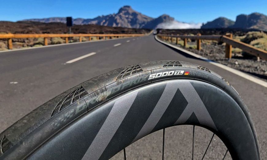 Покришка 28" Continental Grand Prix 5000 700x23C (23-622) BlackChili Vectran Breaker Foldable Black 101623 фото